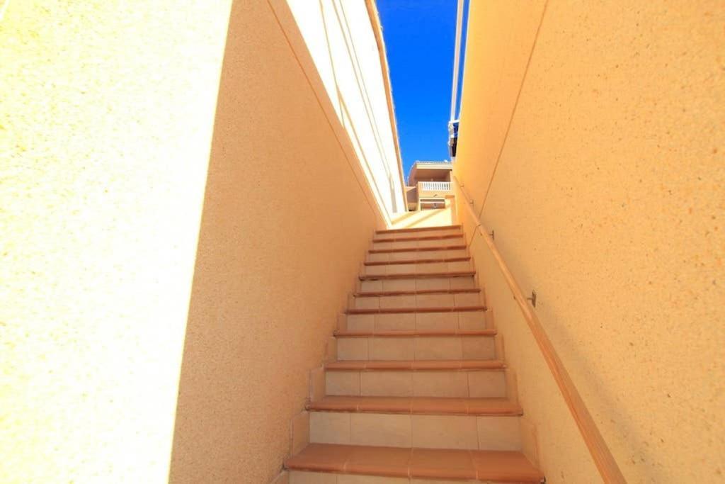Lovely 2 Bedroom Apartment In Rojales Near Marquesa Golf Ciudad Quesada Eksteriør bilde